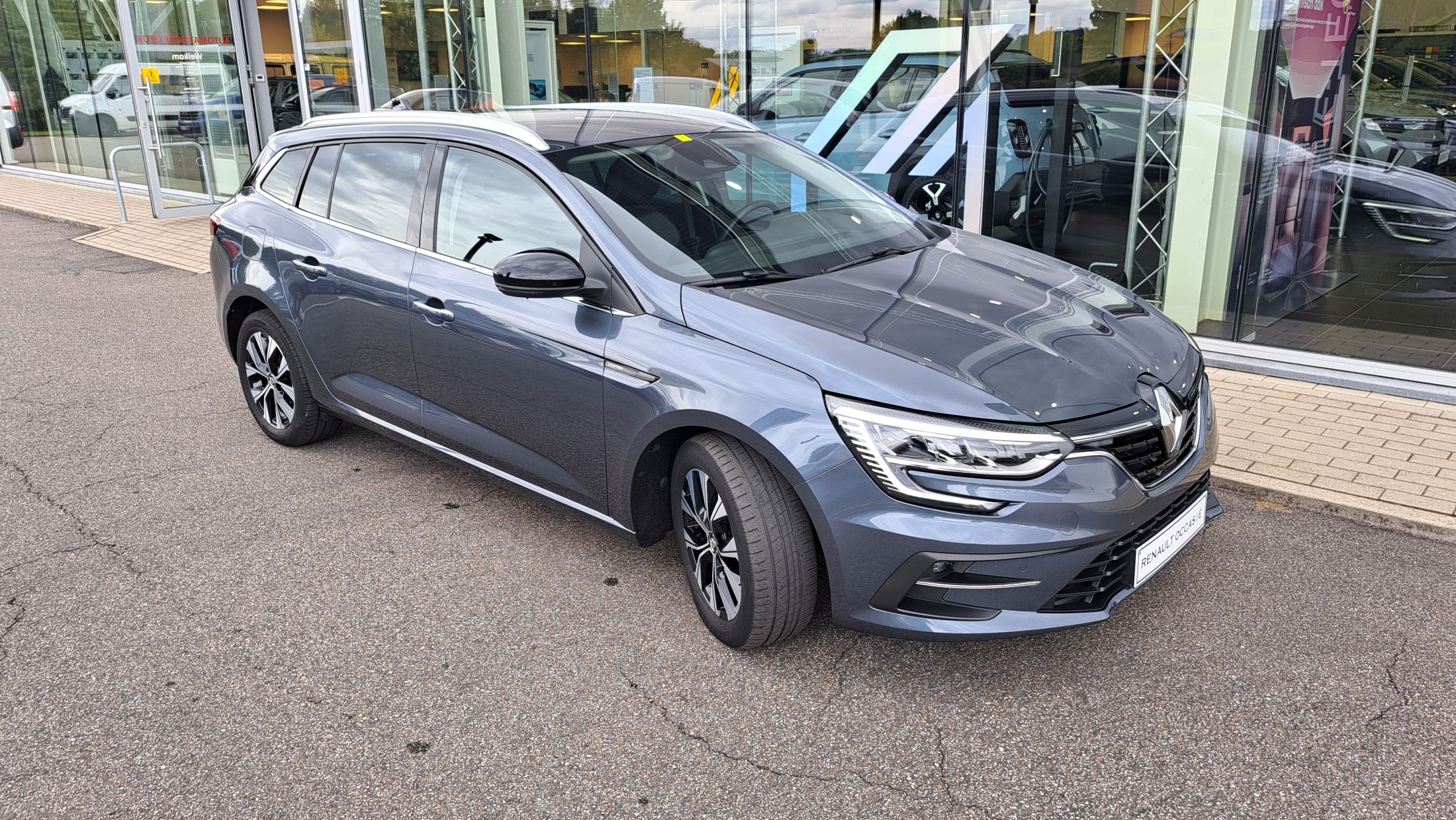 Renault Megane Break 1332cc 140Pk, GPS, camera, sensor V+A