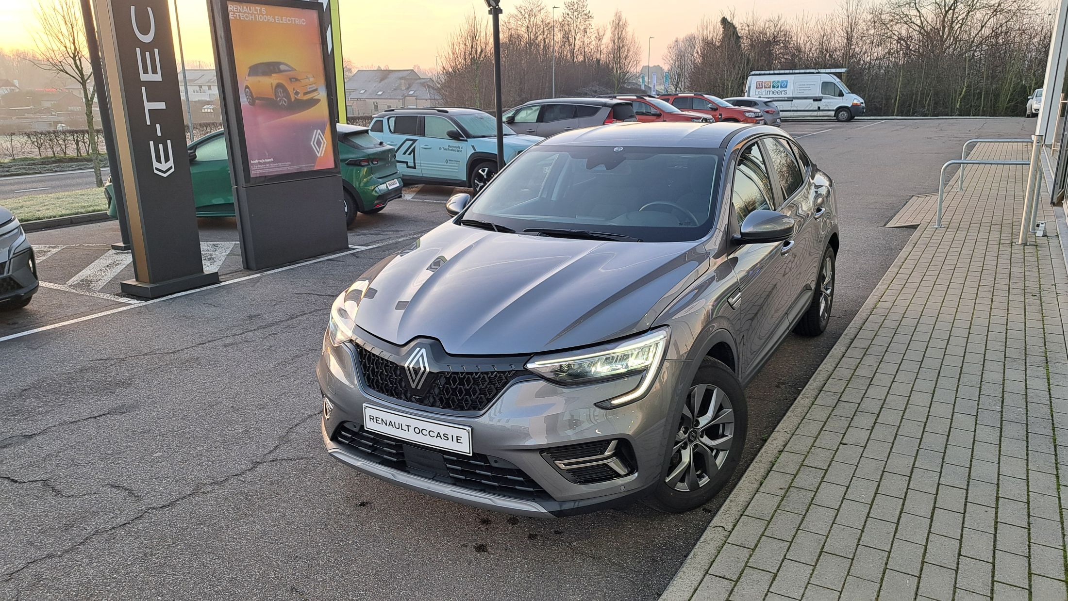 Renault  Arkana E-Tech Hybrid 1,6cc -145Pk, 19700 € + BTW - DEMOWAGEN