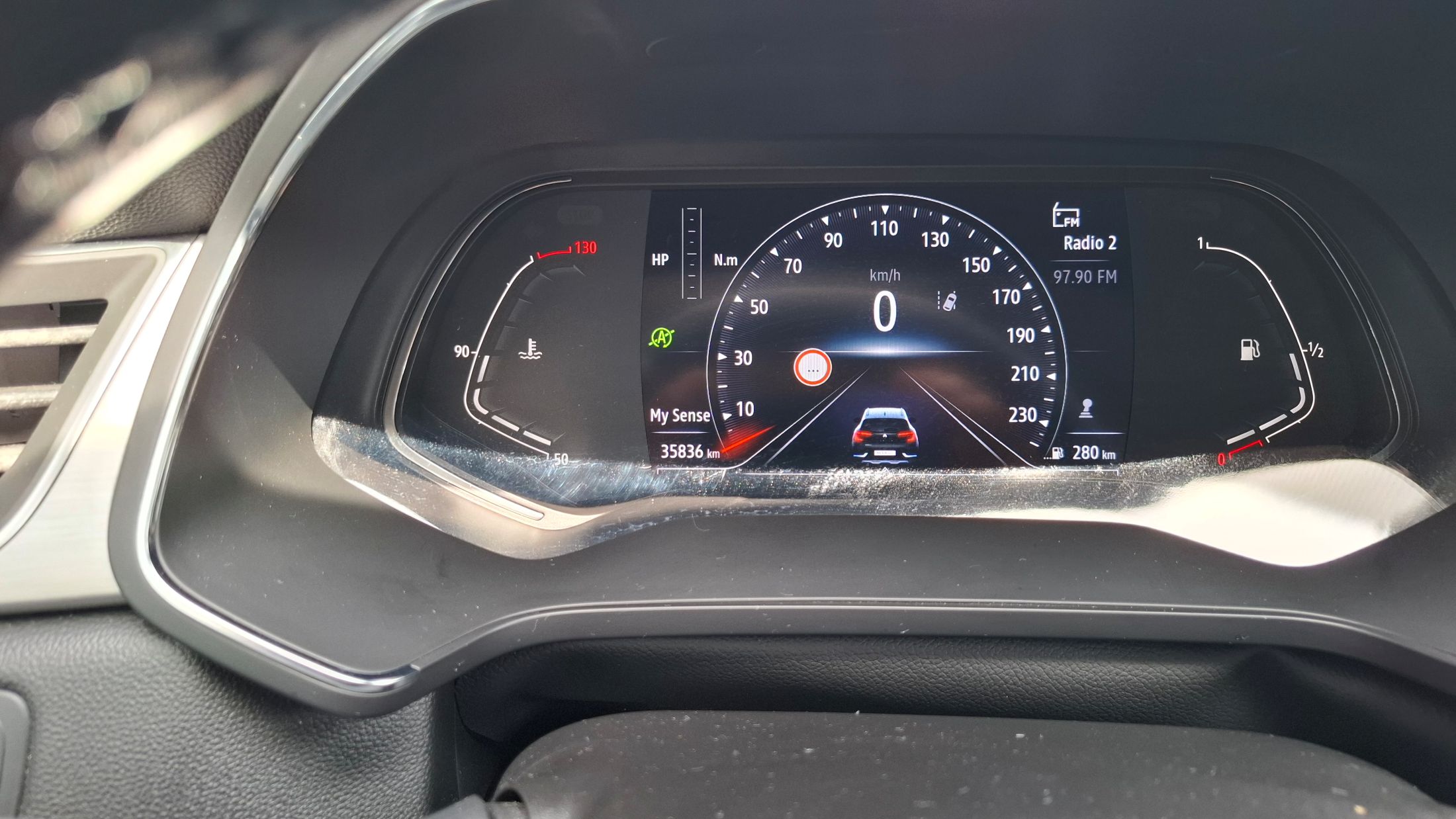 Renault Captur TCe 90, airco, GPS, sensor V+A, 360° camera, trekhaak