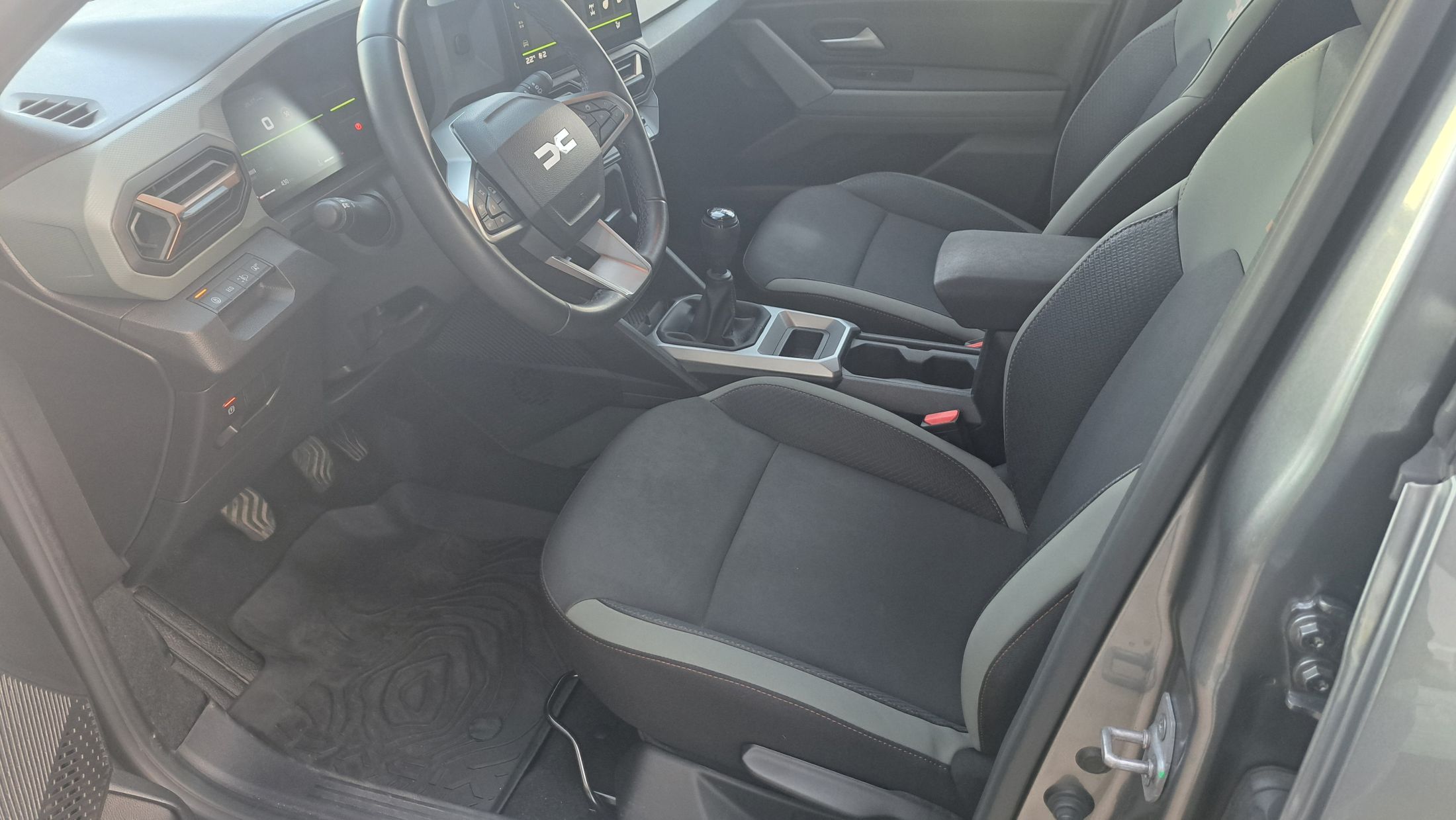 Dacia Duster TCe 130Pk Extreme, airco, GPS, cam, dodehoekw.