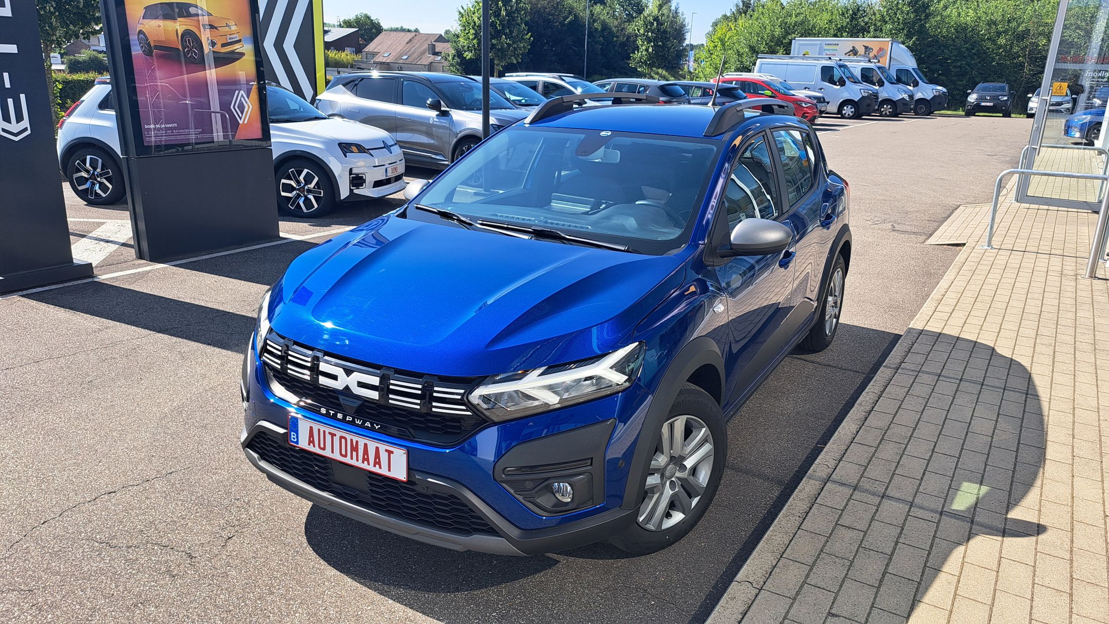 Dacia Stepway TCe90 AUTOMAAT, sensor V+A, camera, dodehoekw