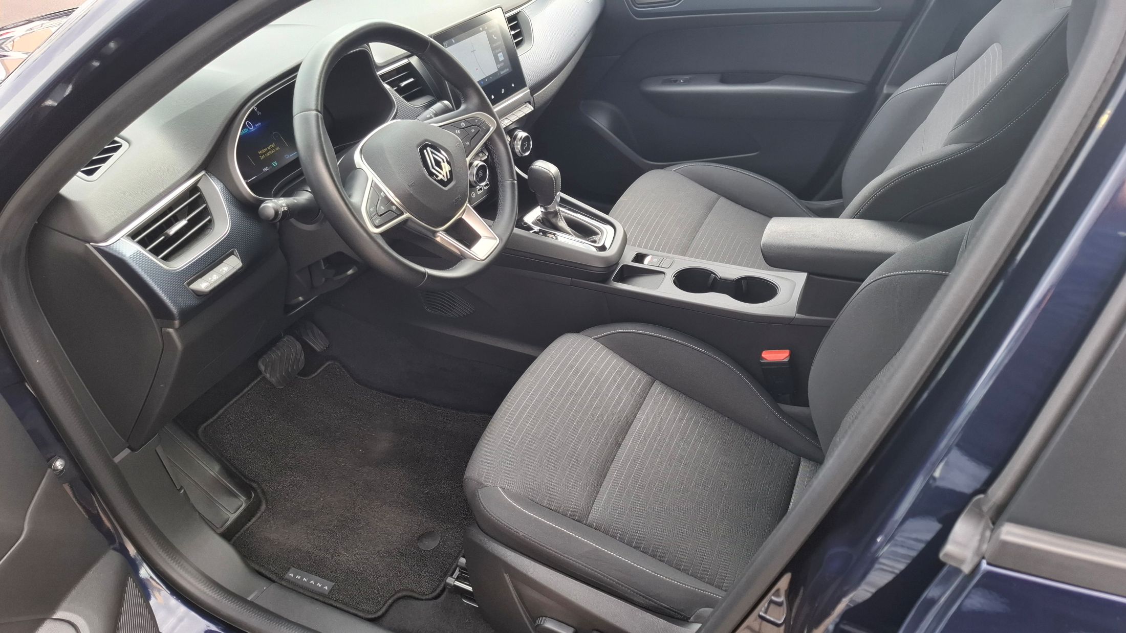 Renault Arkana E-Tech Full Hybrid, airco, GPS, dodehoekwaarschuwing, camera, sensoren V+A
