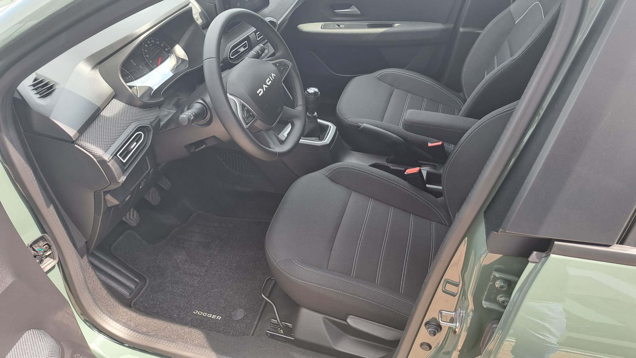 Dacia Jogger TCe 110, 7 ZITPLAATSEN, dodehoekw, camera, sensor V+A