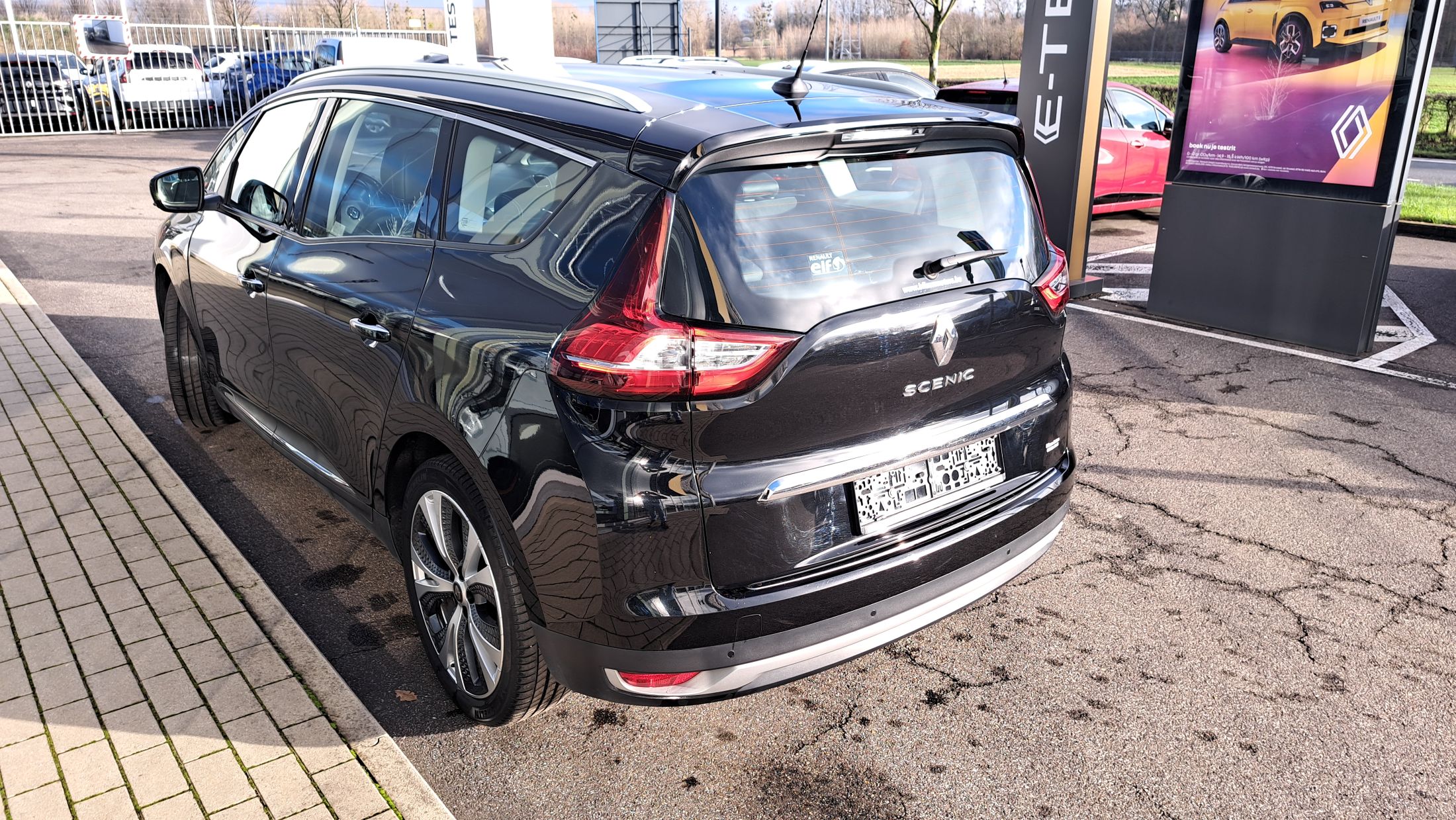 Renault Grand-Scenic TCe 140Pk AUTOMAAT, 7 zitplaatsen