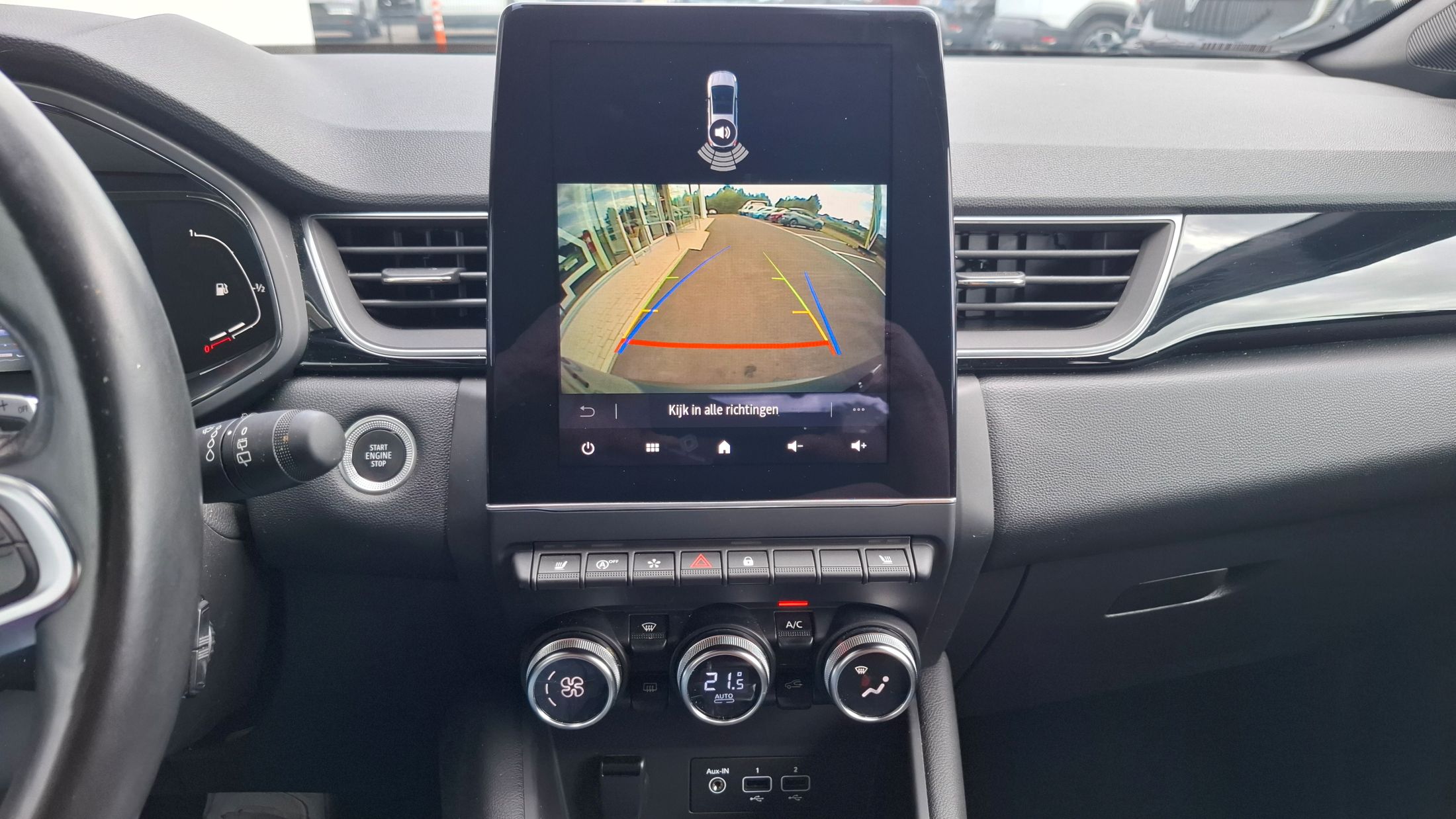 Renault Captur TCe 140 Pk AUTOMAAT, zetelverwarming, sensoren V+A, camera