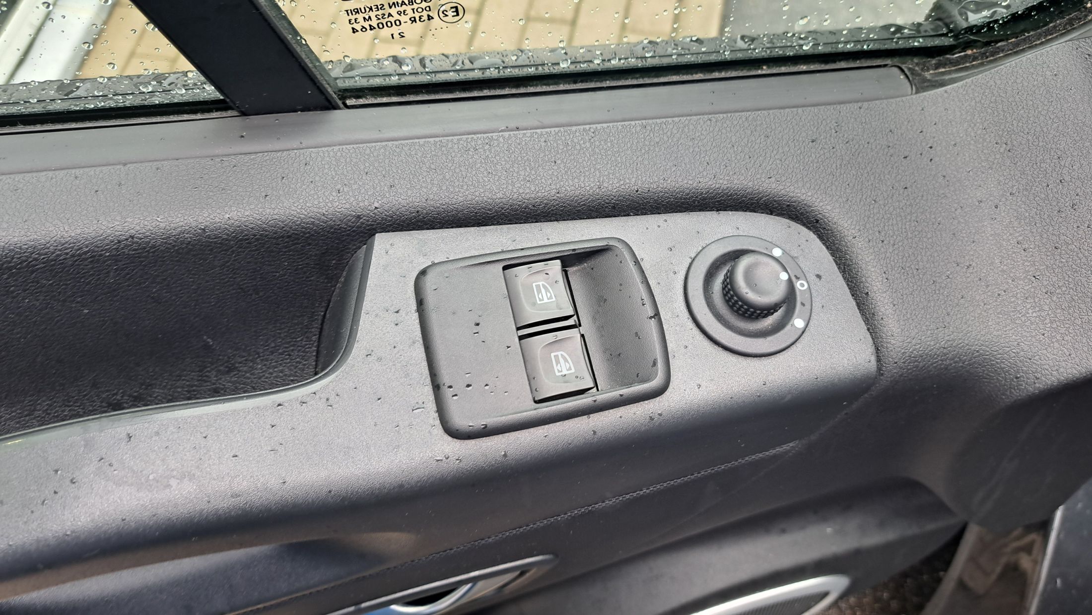 Renault Trafic Dubbele Cabine 2.0, 145 Pk AUTOMAAT, trekhaak, GPS, camera, 5 zitplaatsen