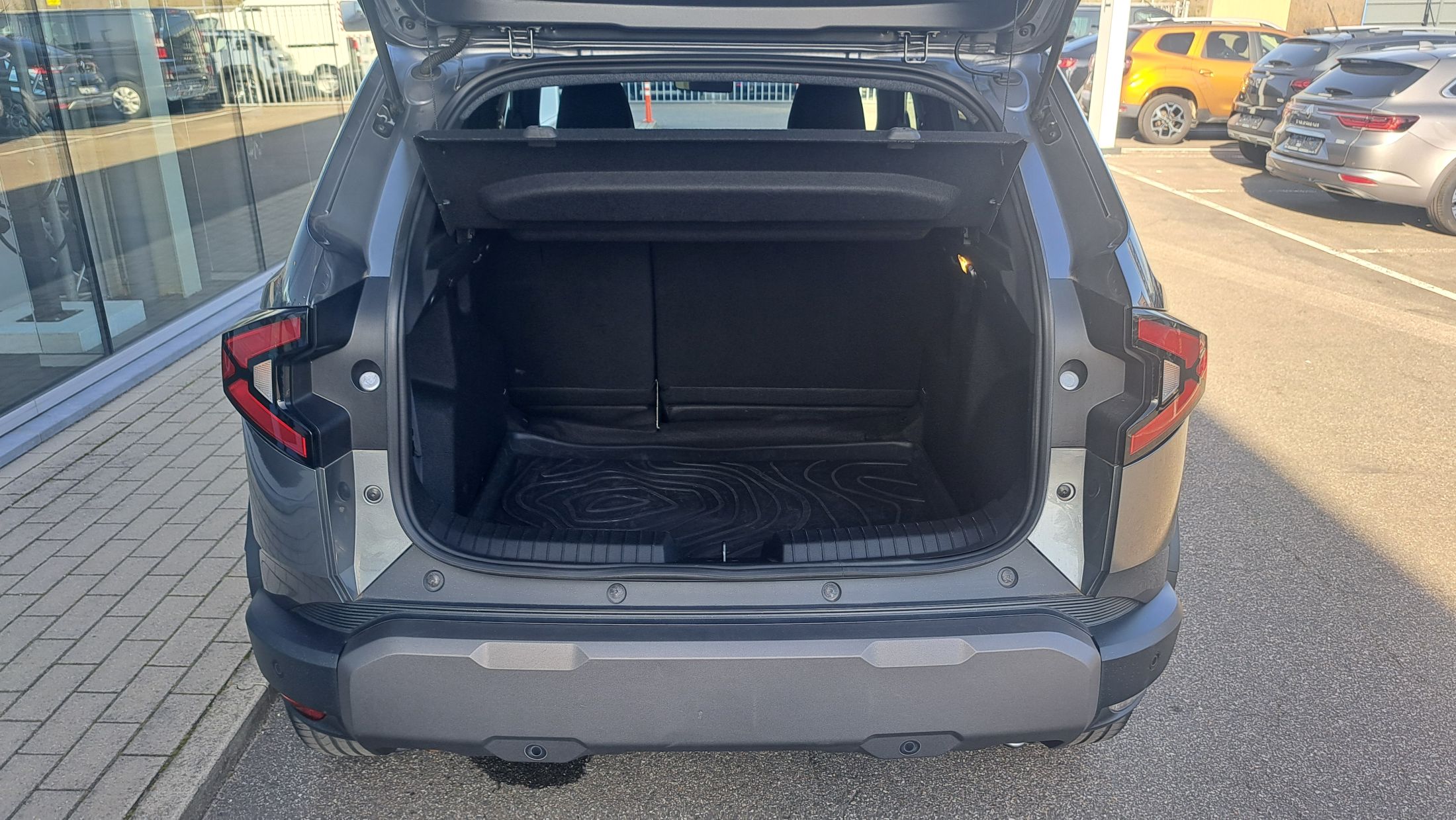 Dacia Duster TCe 130Pk Extreme, airco, GPS, cam, dodehoekw.