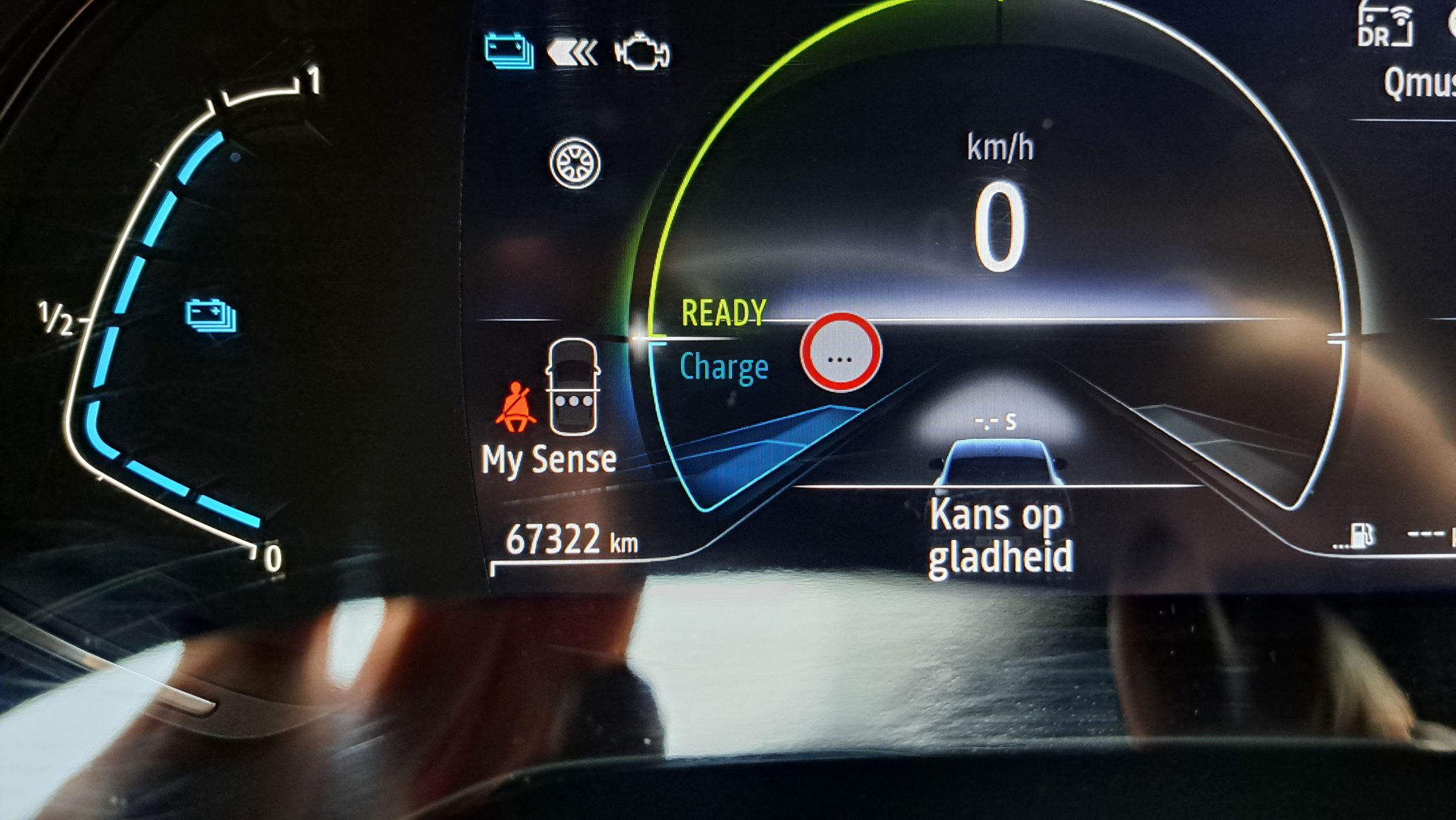 Renault Arkana E-Tech Full Hybrid, GPS, camera, dodehoekwaarschuwing.