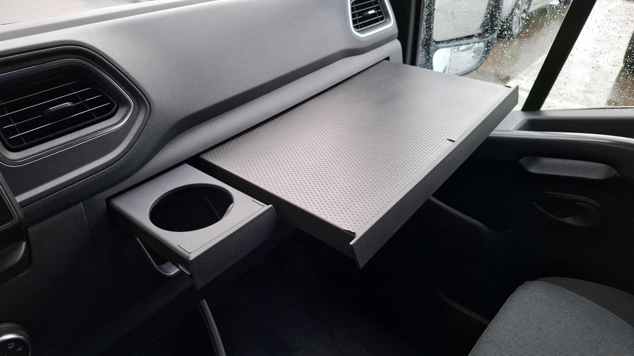 Renault Master dubbele cabine, open laadbak, trekhaak, GPS, 20450 ex. BTW