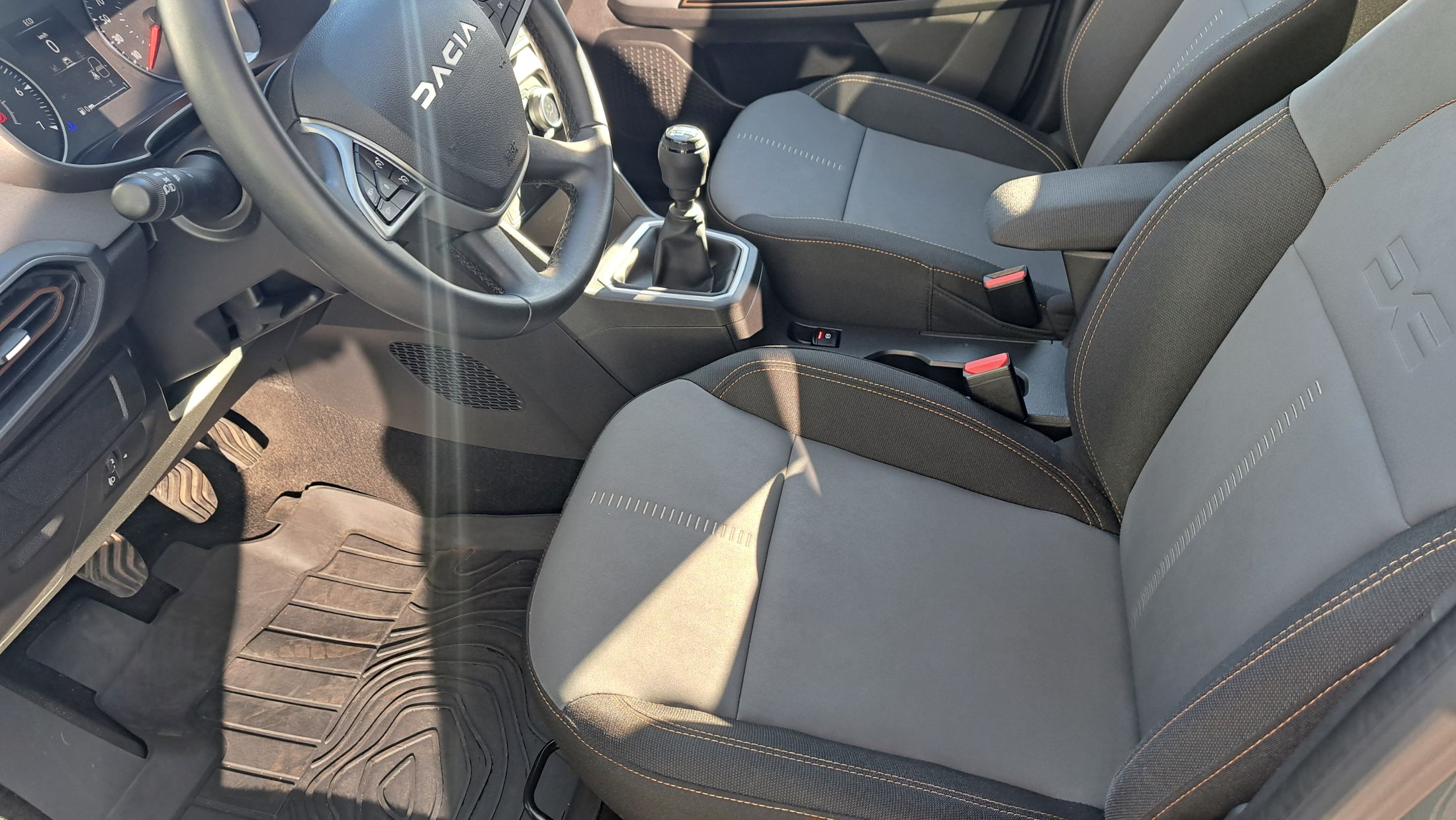 Dacia Jogger Extreme TCe 110Pk, airco, GPS, dodehoekwaarschuwing