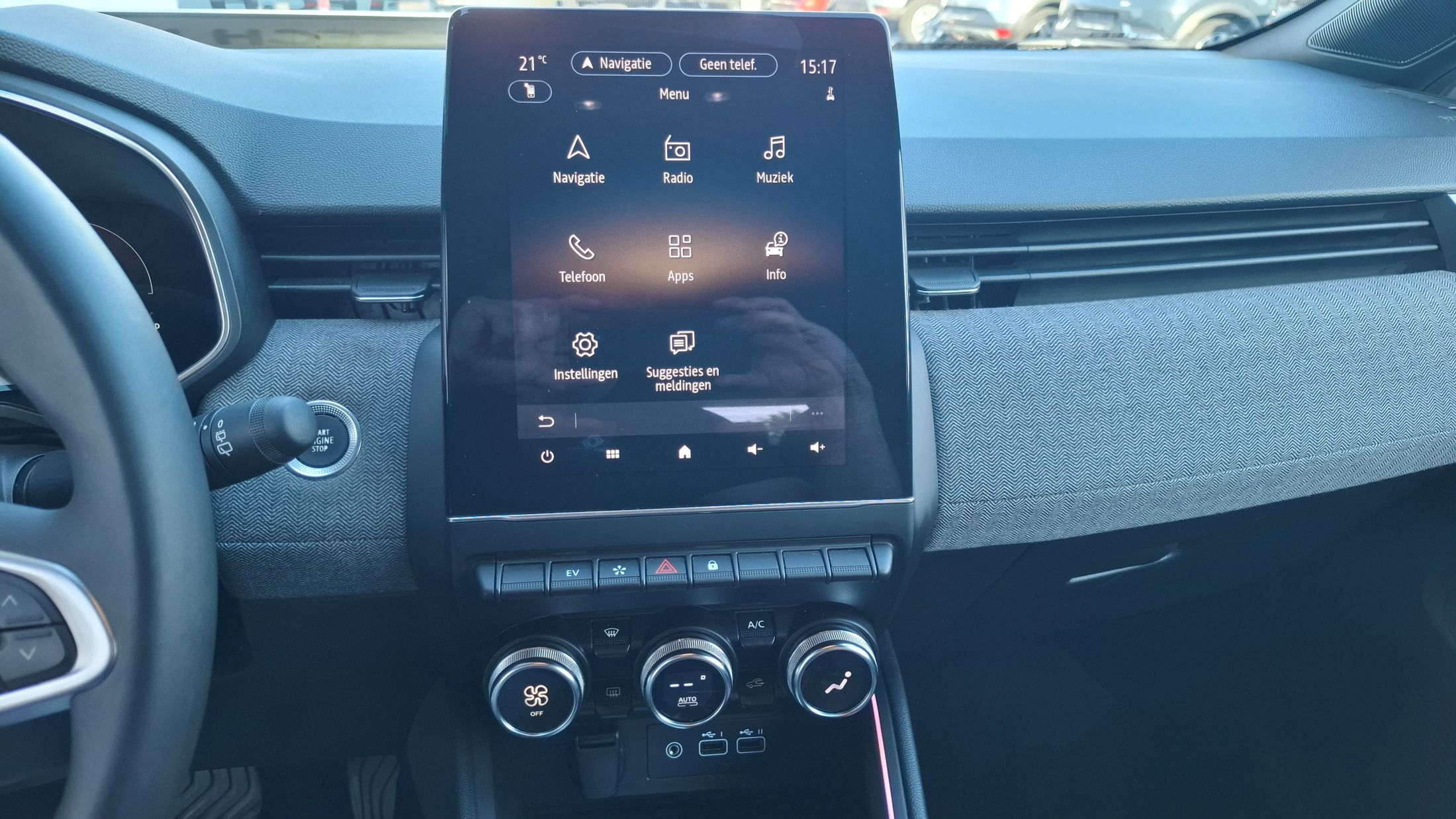 Renault Clio E-Tech FullHybrid, GPS, camera, sensoren A, GARANTIE tot 09-29