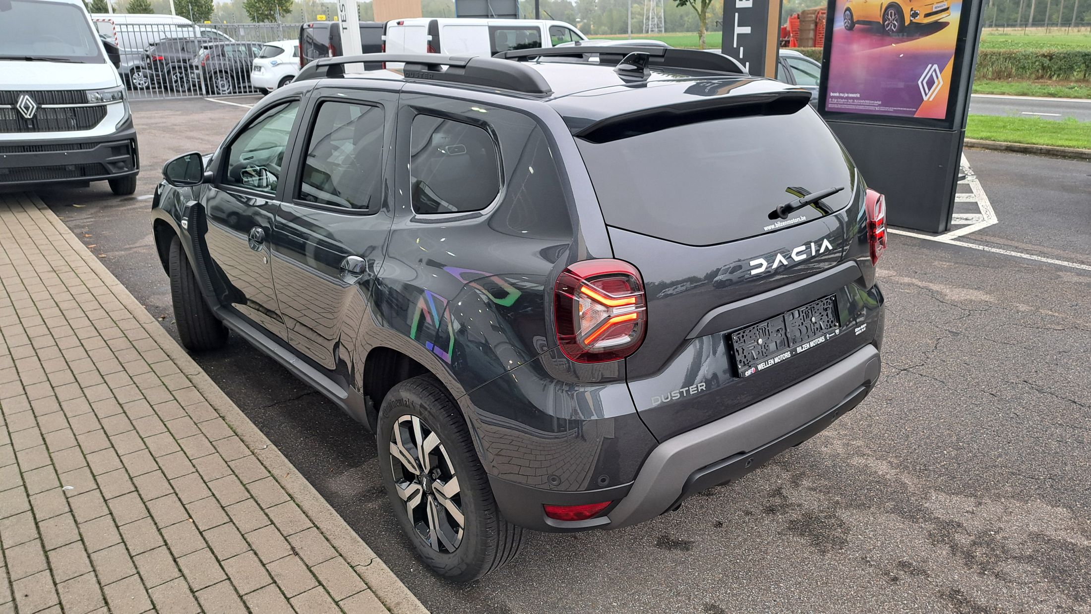 Dacia Duster TCe 90, airco, GPS, camera, dodehoekwaarschuwing, sensor V+A