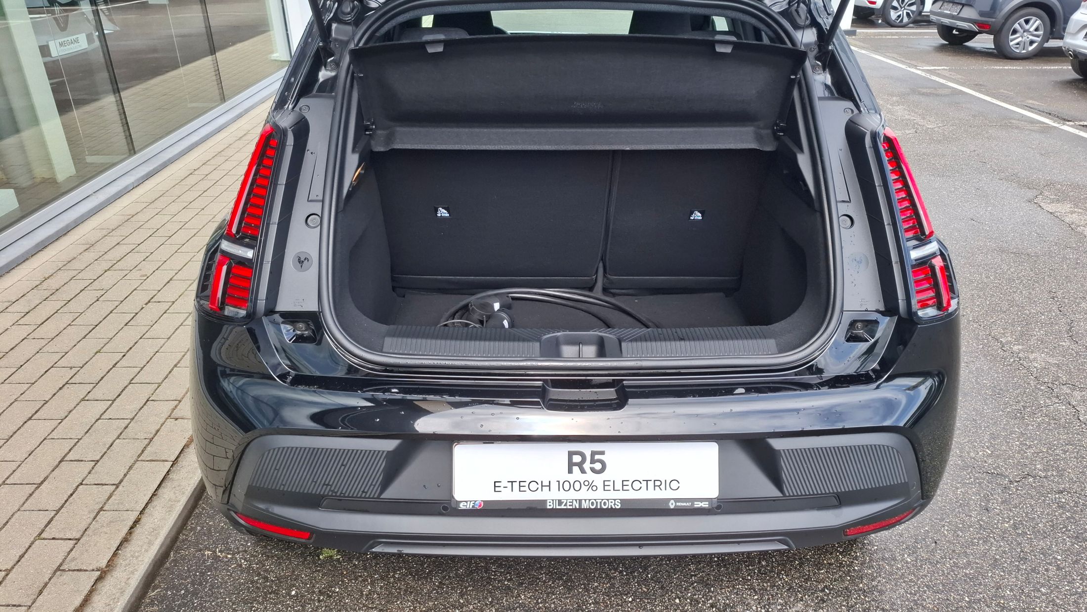 Renault R5 Full Electric EV 88 kW / 40kWh, airco, sensoren A