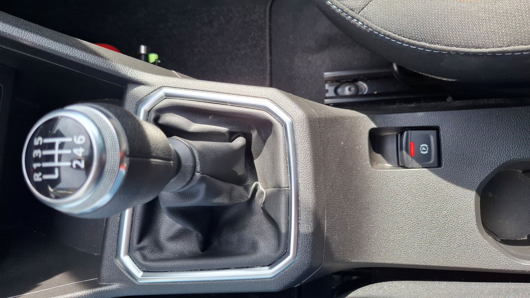 Dacia Stepway TCe 90, GPS, camera, dodehoekwaarschuwing, alu velgen, airco