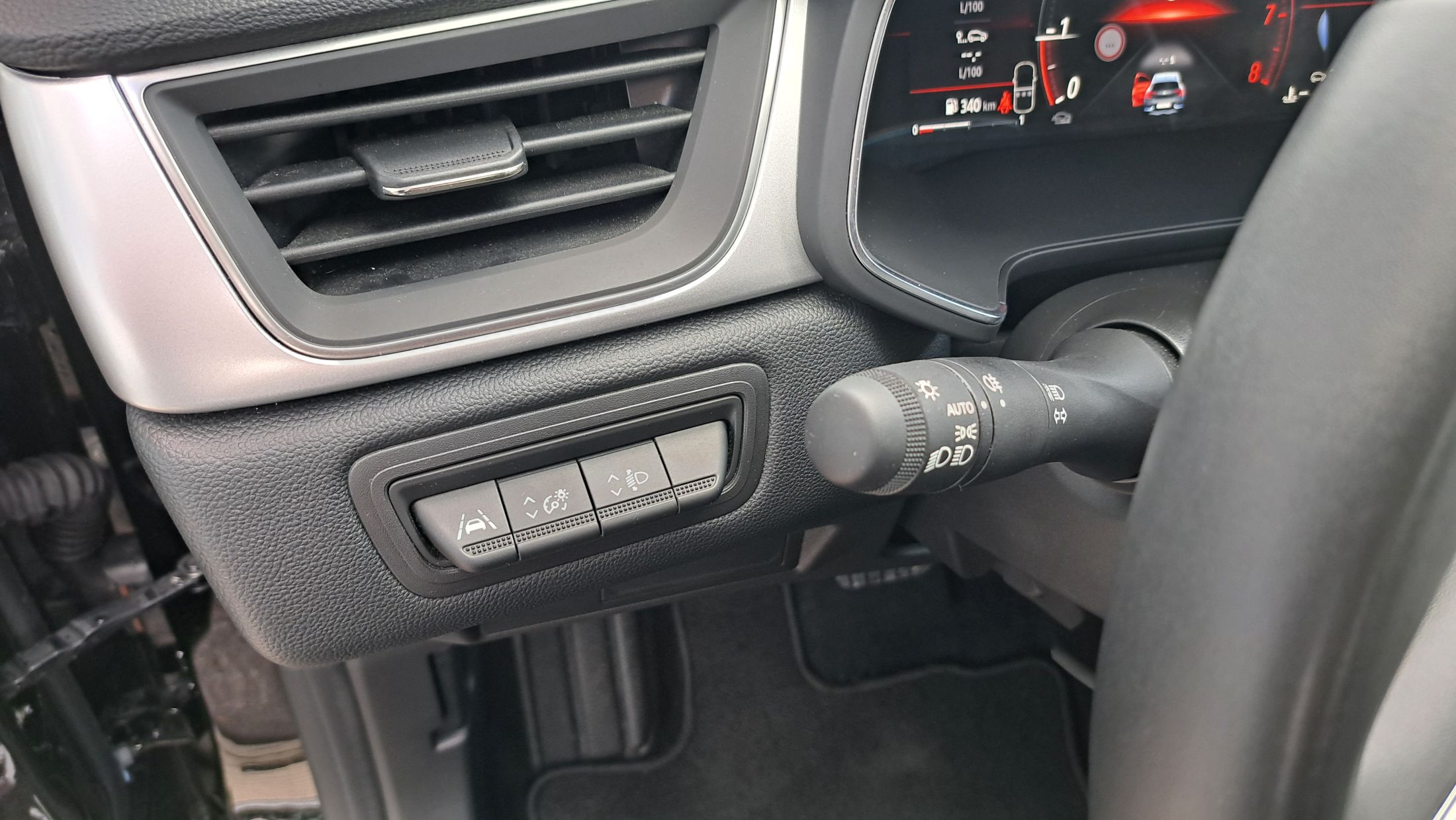 Renault Captur AUTOMAAT 1332cc 140Pk, GPS, camera, sensoren V+A