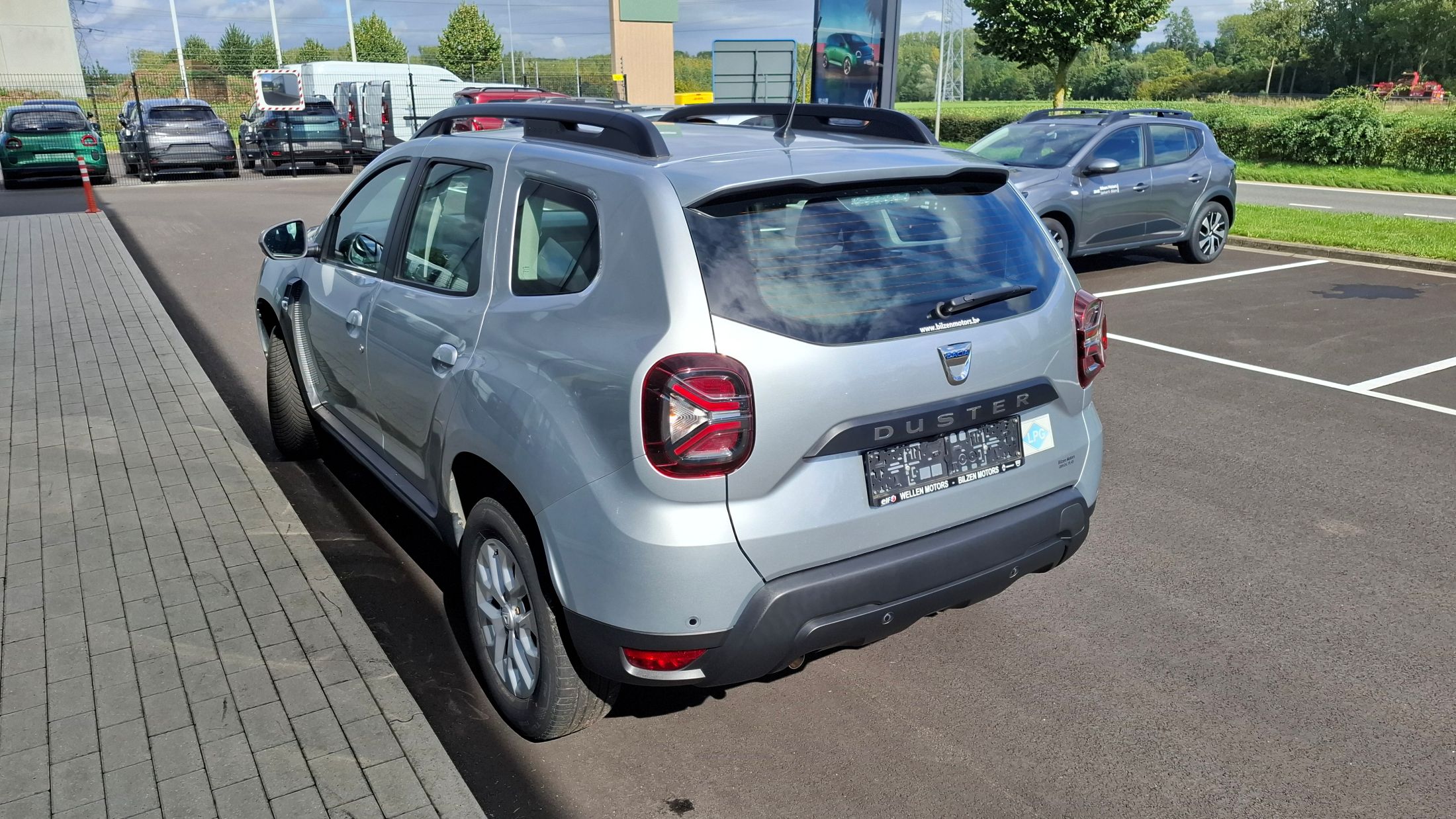 Dacia DusterTCe 91 Pk, benzine+LPG, airco, GPS, camera