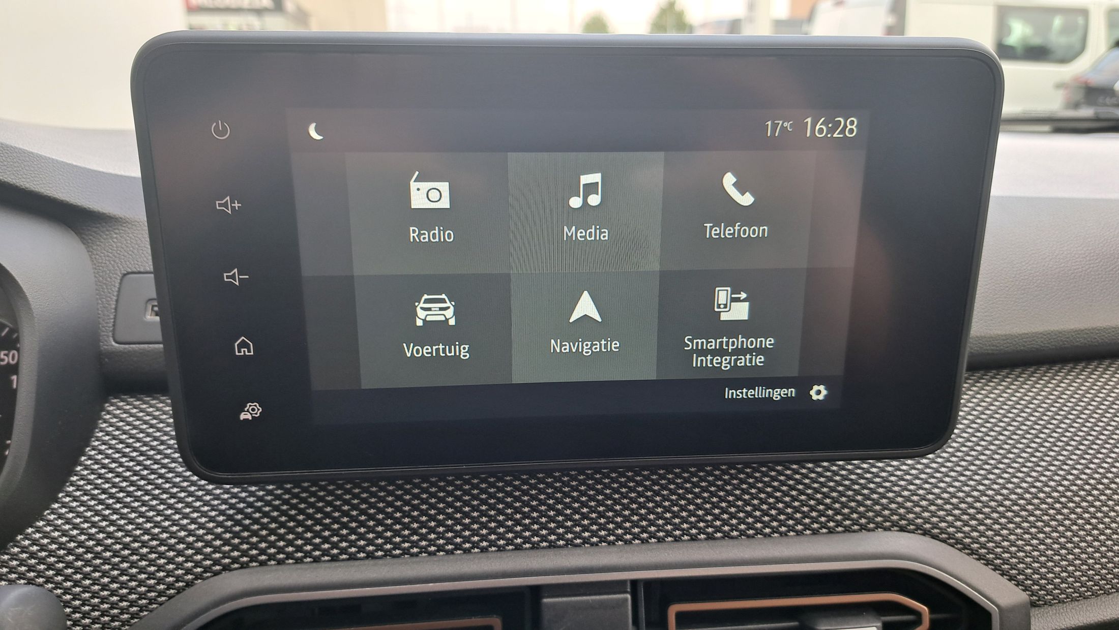 Dacia Stepway TCe 90, GPS, sensor V+A, camera, dodehoekwaarschuwing