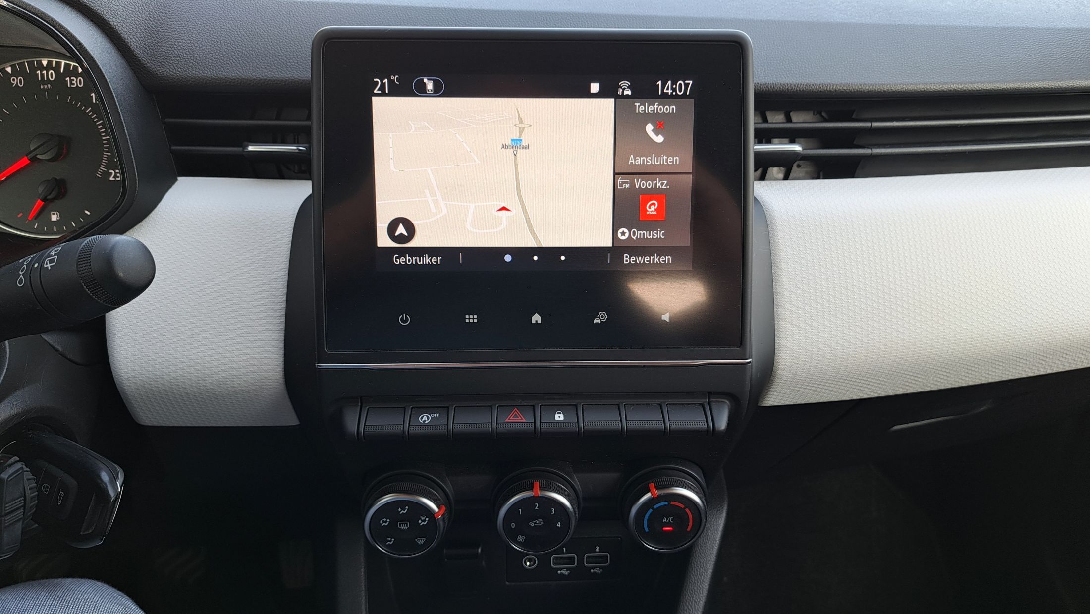 Renault Clio 67 Pk, airco, GPS, sensoren achter, GARANTIE