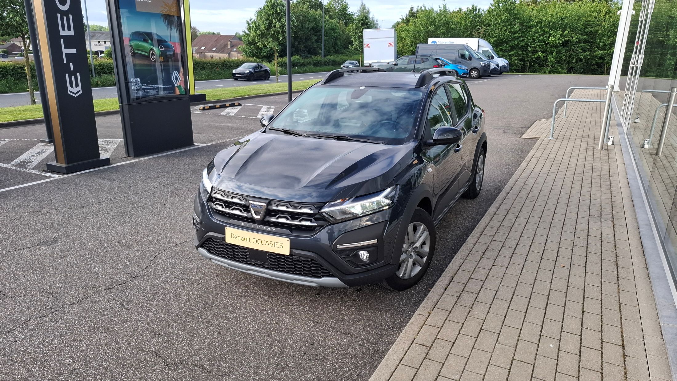Dacia  Sandero Stepway TCe 90, airco, GPS, camera, dodehoekwaarschuwing.